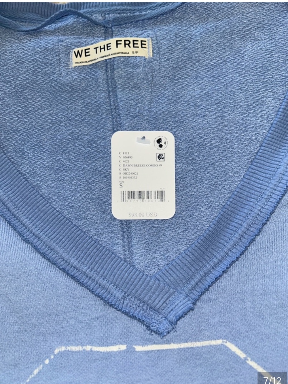 Free People We The Free Venice VNeck Sweatshirt in Periwinkle. Size Small. - Picture 6 of 7